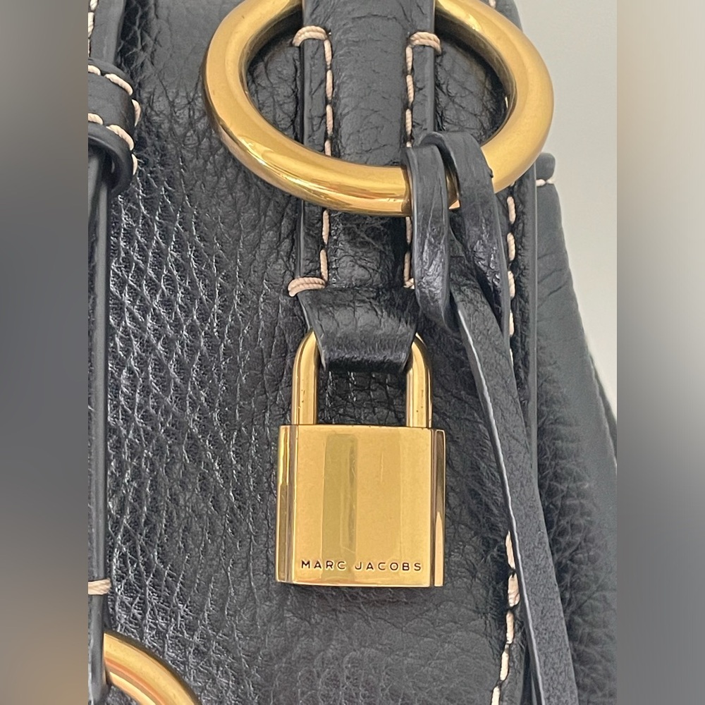Marc Jacobs Boho Grind Black Satchel Size Medium - Picture 9 of 16